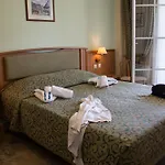Holidays 4*