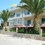 Holidays 4* Τολό