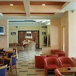 Holidays 4* Τολό