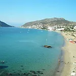 Holidays Ξενοδοχείο Τολό