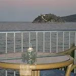 Ξενοδοχείο Holidays