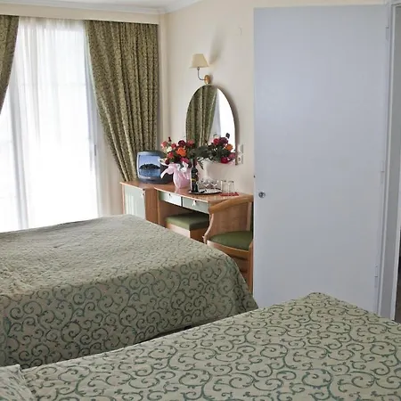 Holidays 4*