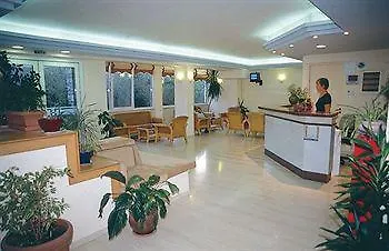 Holidays Hotel
