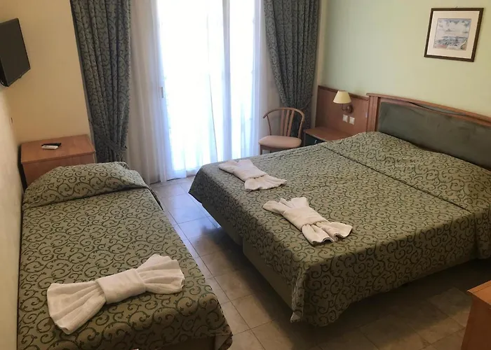 Hotel Holidays Tolón