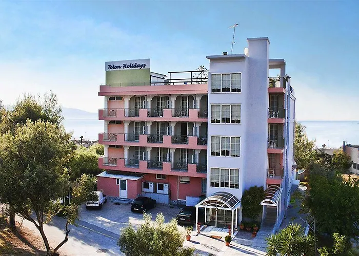 Holidays 4* Tolón